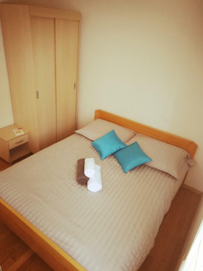 Apartment Tina By The Beach ปิเยชชานา อูวาลา ภายนอก รูปภาพ